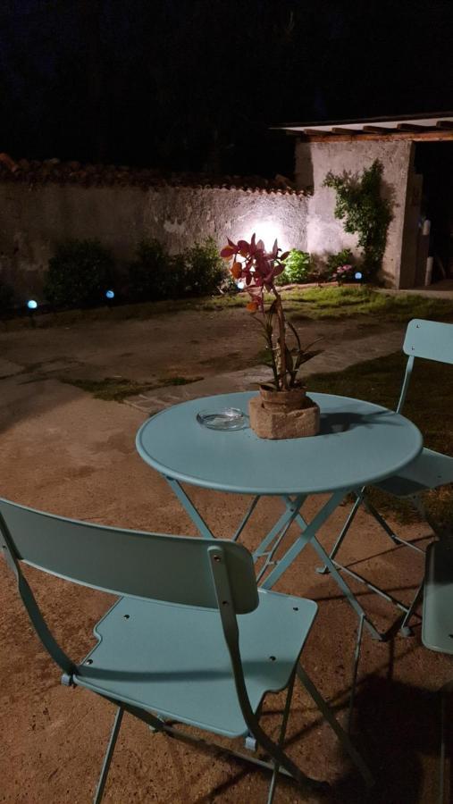 La Tana Dei Corgi Bed & Breakfast Moncrivello Eksteriør bilde