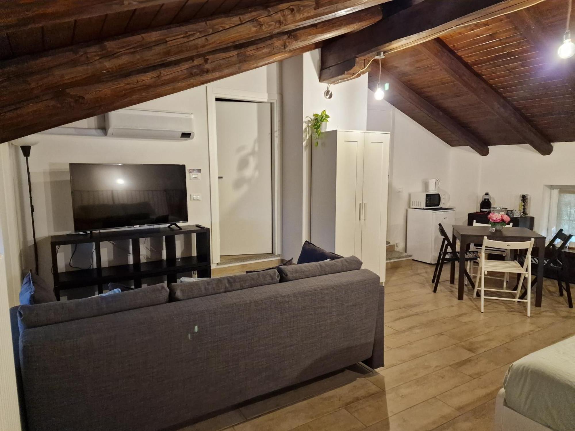 La Tana Dei Corgi Bed & Breakfast Moncrivello Rom bilde