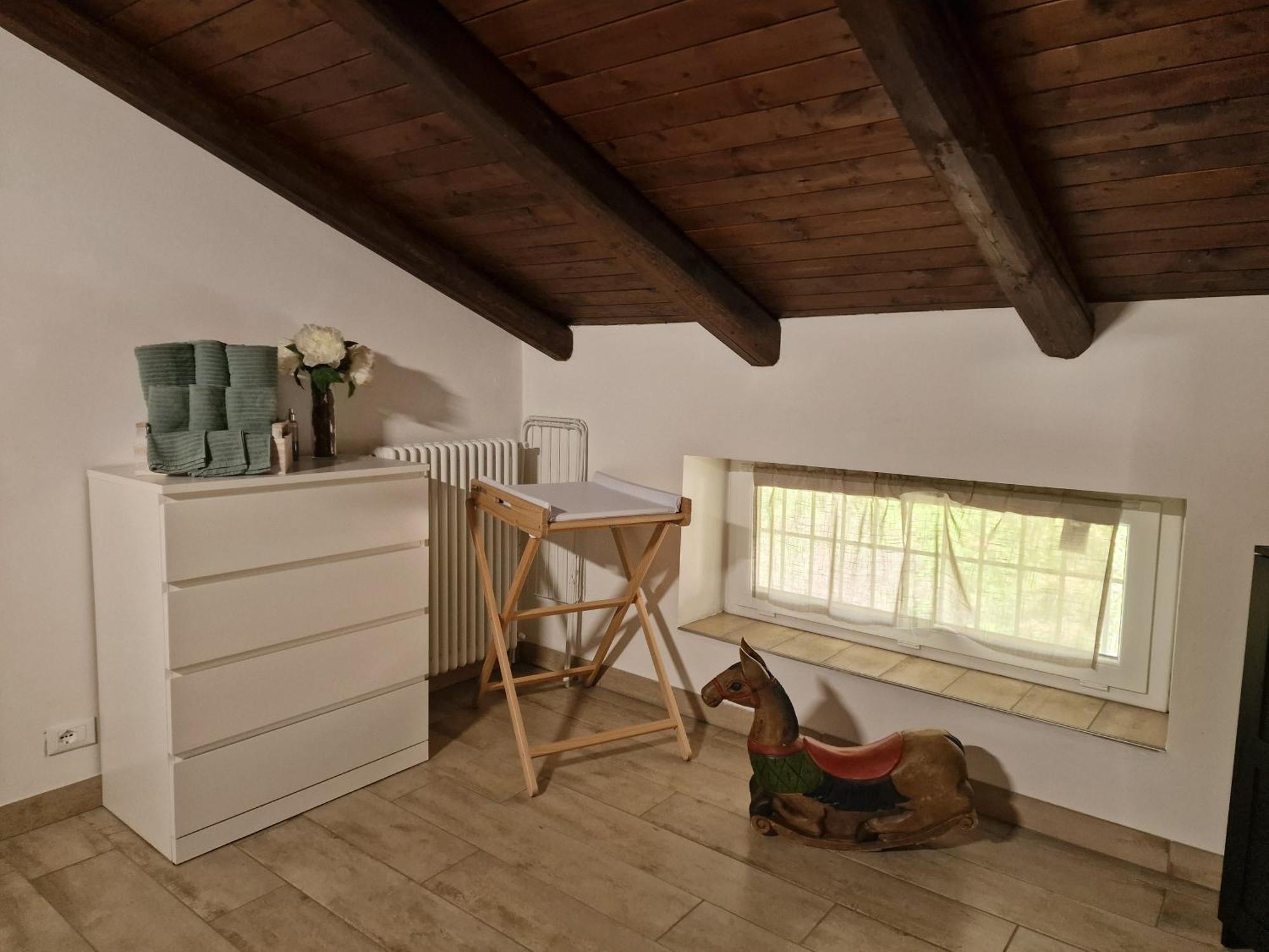 La Tana Dei Corgi Bed & Breakfast Moncrivello Eksteriør bilde